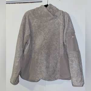 Nike fluffy 2XL sweatshirt
